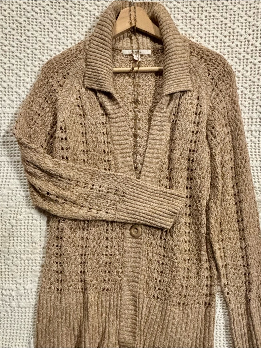VTG 90s Merona One Button Collared Cardigan
Sweater Pointelle Knit Tan XL